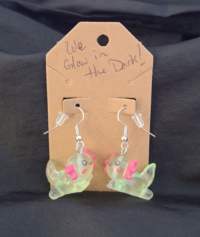 Charmed Earrings - Glow in the Dark 02