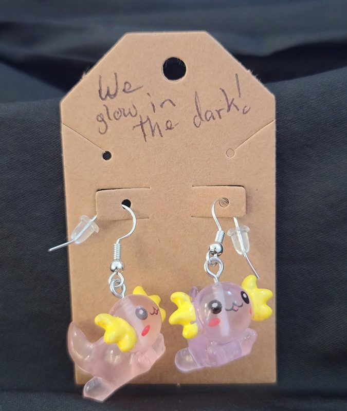 Charmed Earrings - Glow in the Dark 03